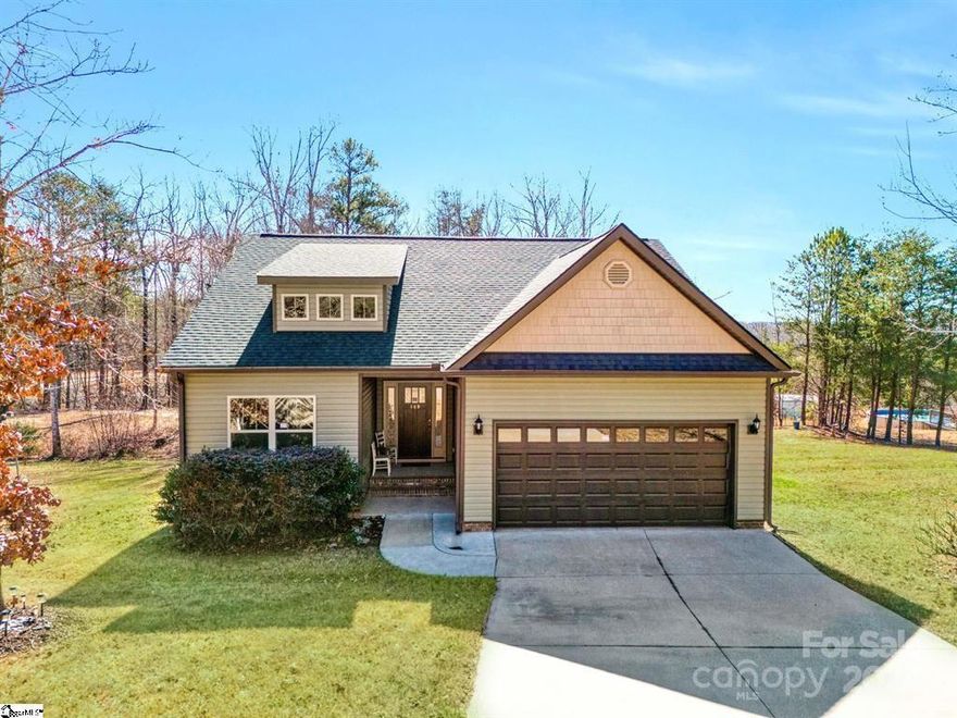 Have you been on the fence about buying? Well, look no further! This 3 Bedroom 2 Bath home has so much to offer! located North of Greenvilleand Spartanburg on the outskirts of Landrum and Campobello. 140 Morrow sits on just over a 1-acre lot! This could be the piece of tranquillitythat you have been looking for. Are you concerned about buying an older home that needs work? Let those worries fade away with this home. Itwas built in 2017 and has been well cared for ever since then! The home boasts all hard surface flooring, stainless-steel Appliances, a 2-cargarage, Covered front and back porch, and much more! Call today for your private showing!