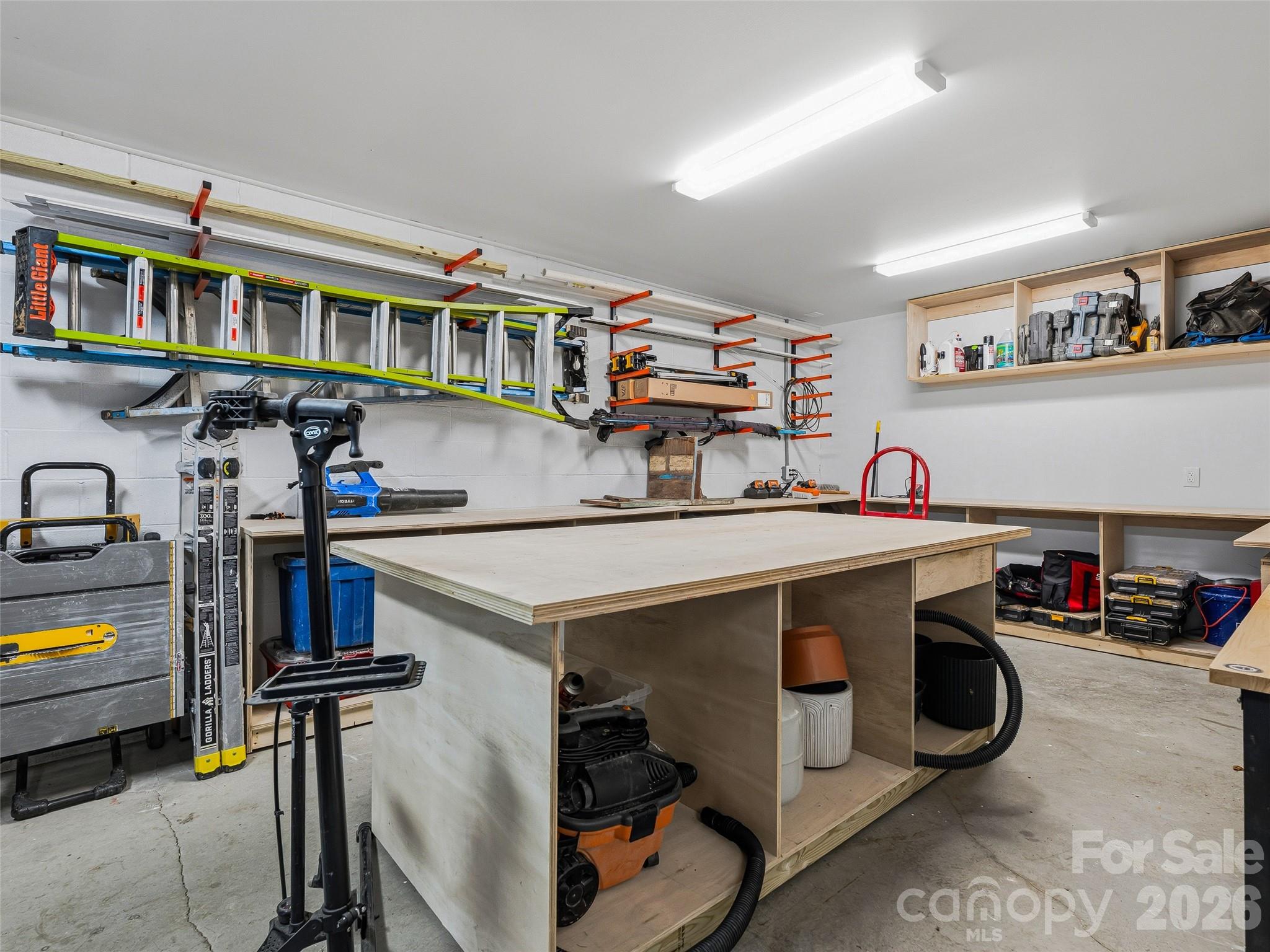 Arnstein Acres - Residential