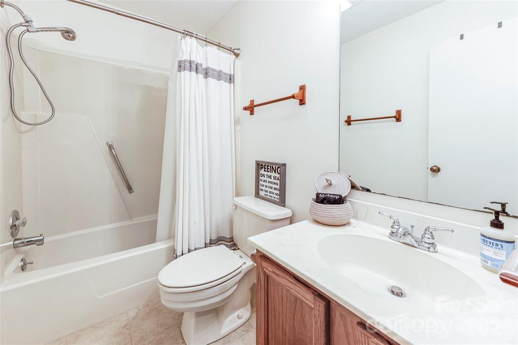 Rumbling Bald on Lake Lure - Residential