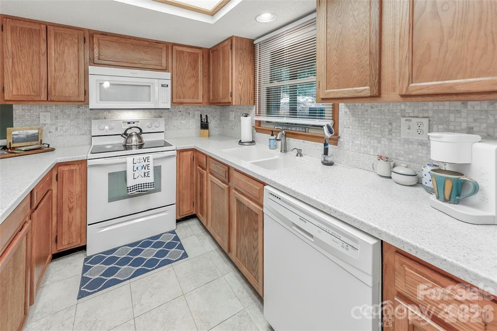 Rumbling Bald on Lake Lure - Residential