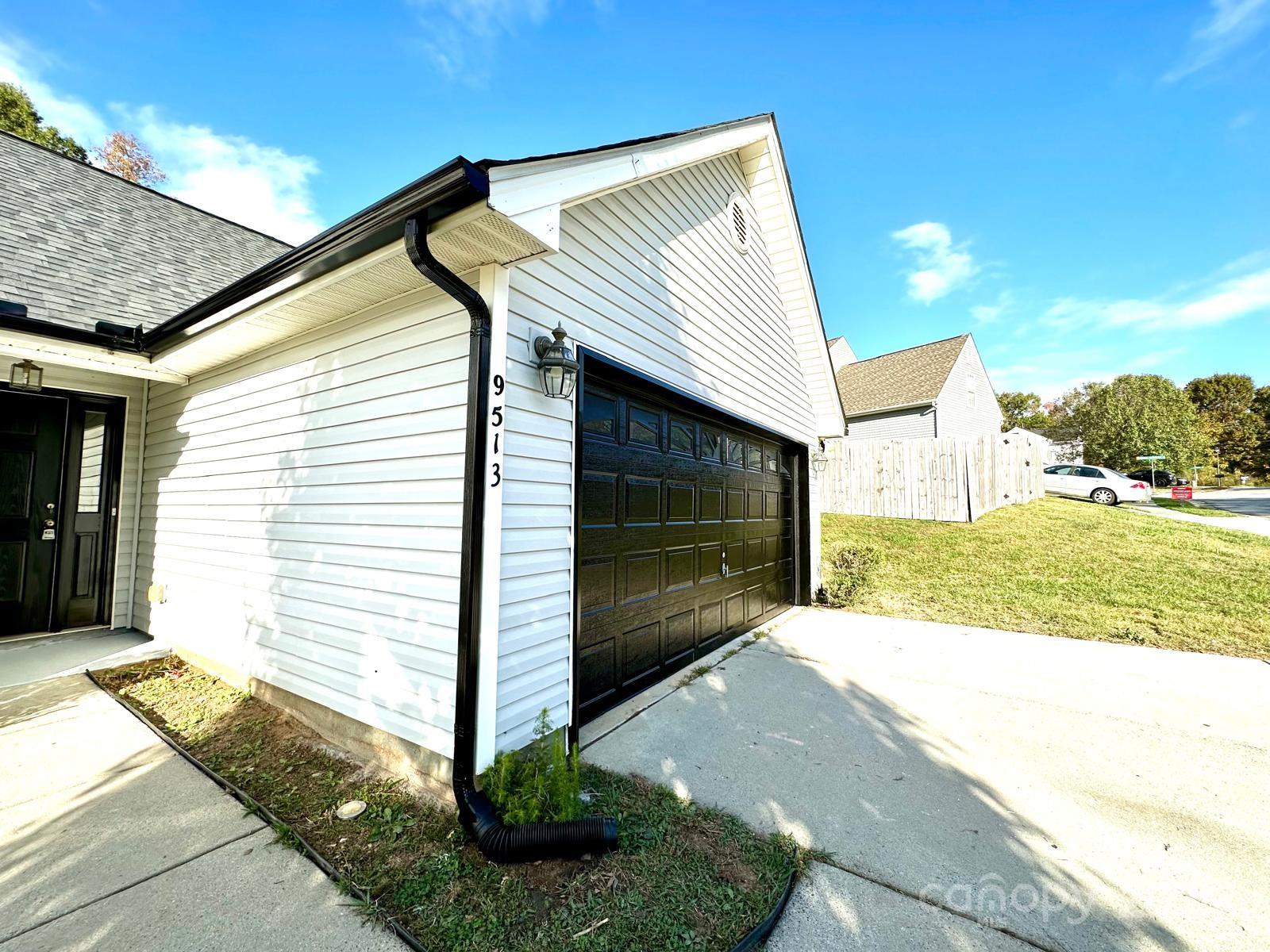 9513 Isaac Hunter Drive