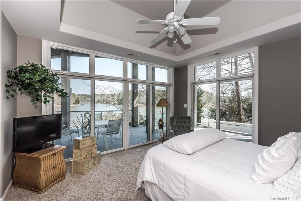 The Palisades - Residential