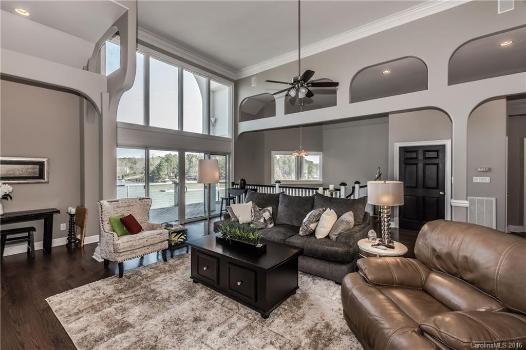 The Palisades - Residential