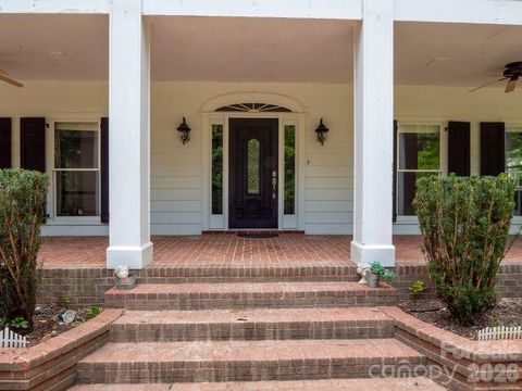 Photo of 9124 S Providence Road, Waxhaw, NC 28173 (MLS # 4402587)