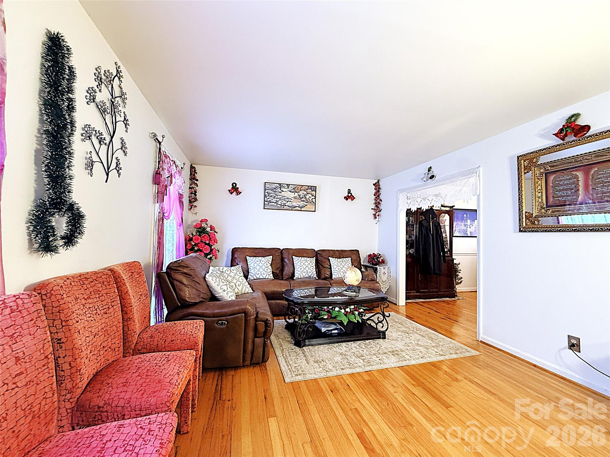 6824 Marlbrook Drive