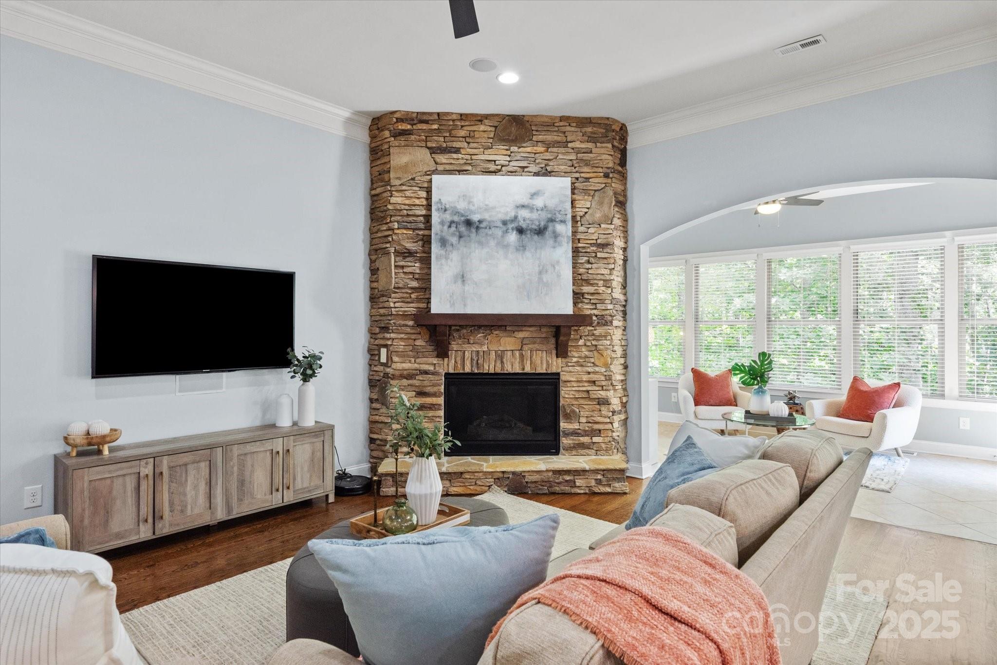 Barber Rock - Residential