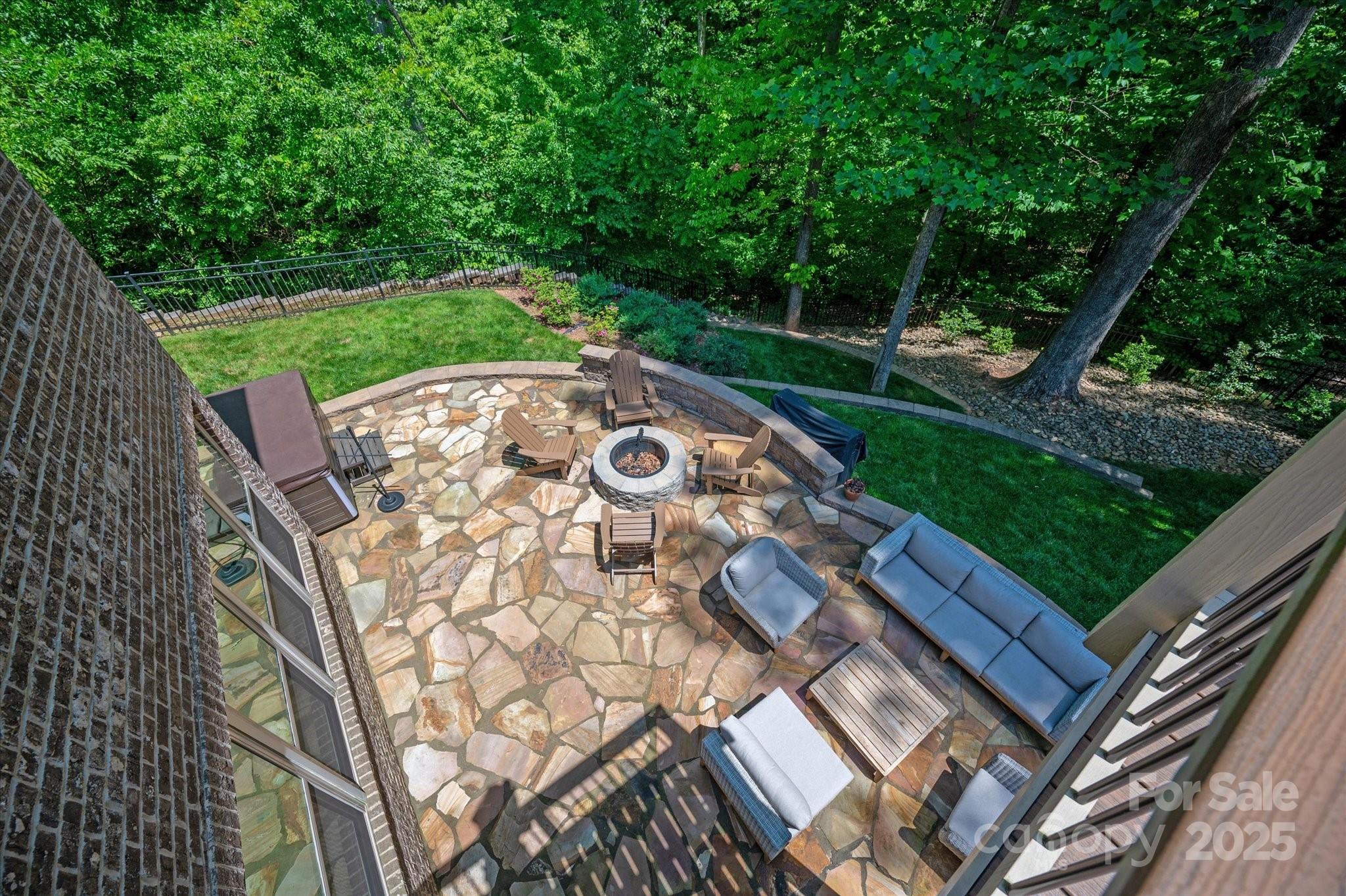 Barber Rock - Residential