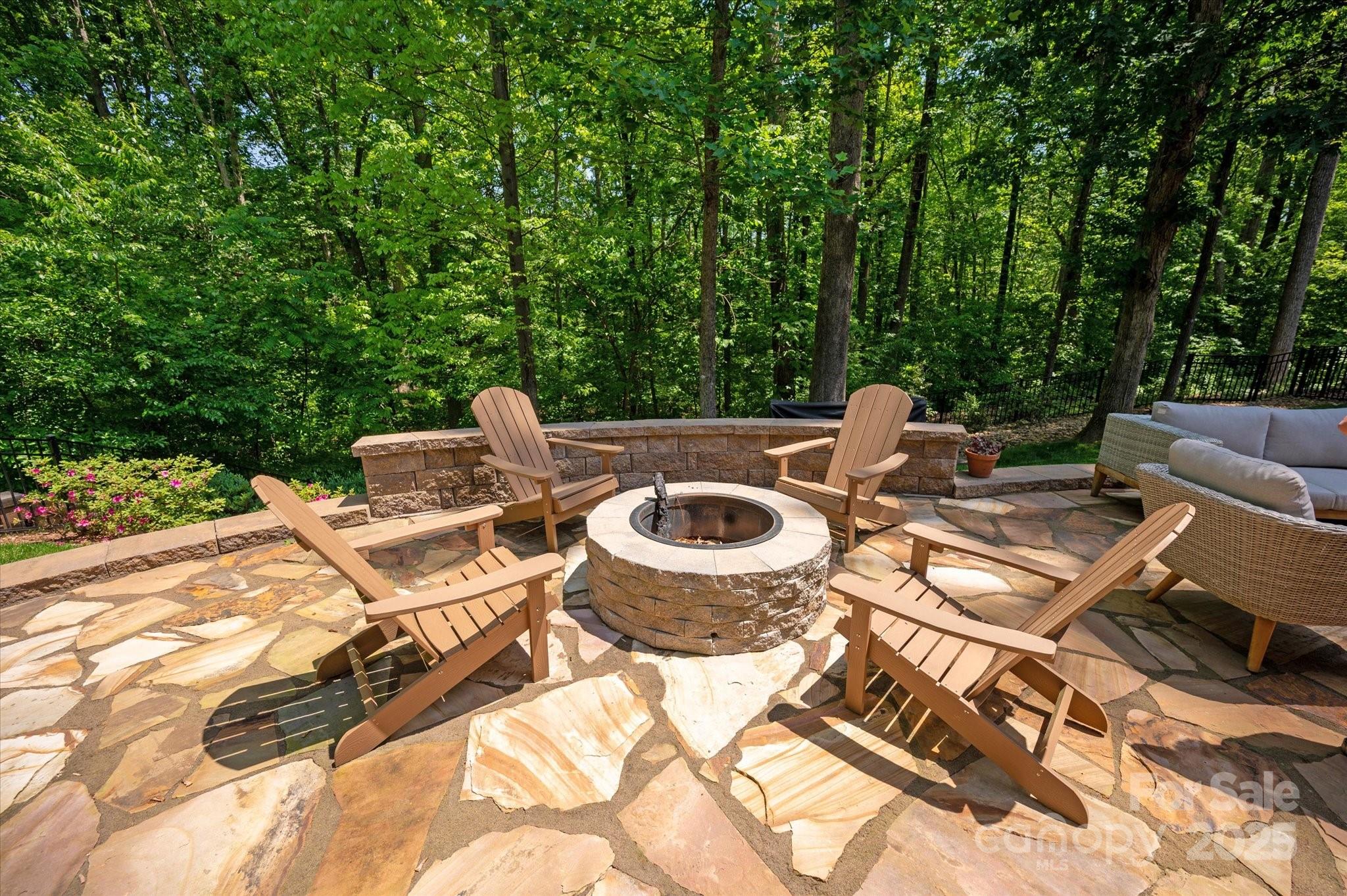 Barber Rock - Residential