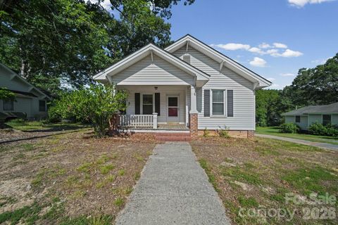 Photo of 709 N 5th Street, Albemarle, NC 28001 (MLS # 4403151)