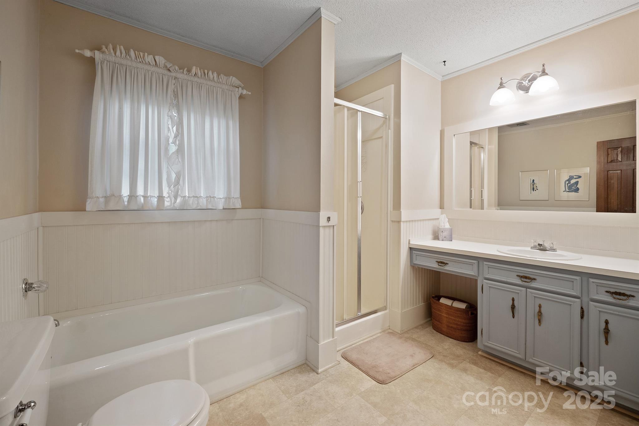 Lithia Hills - Residential