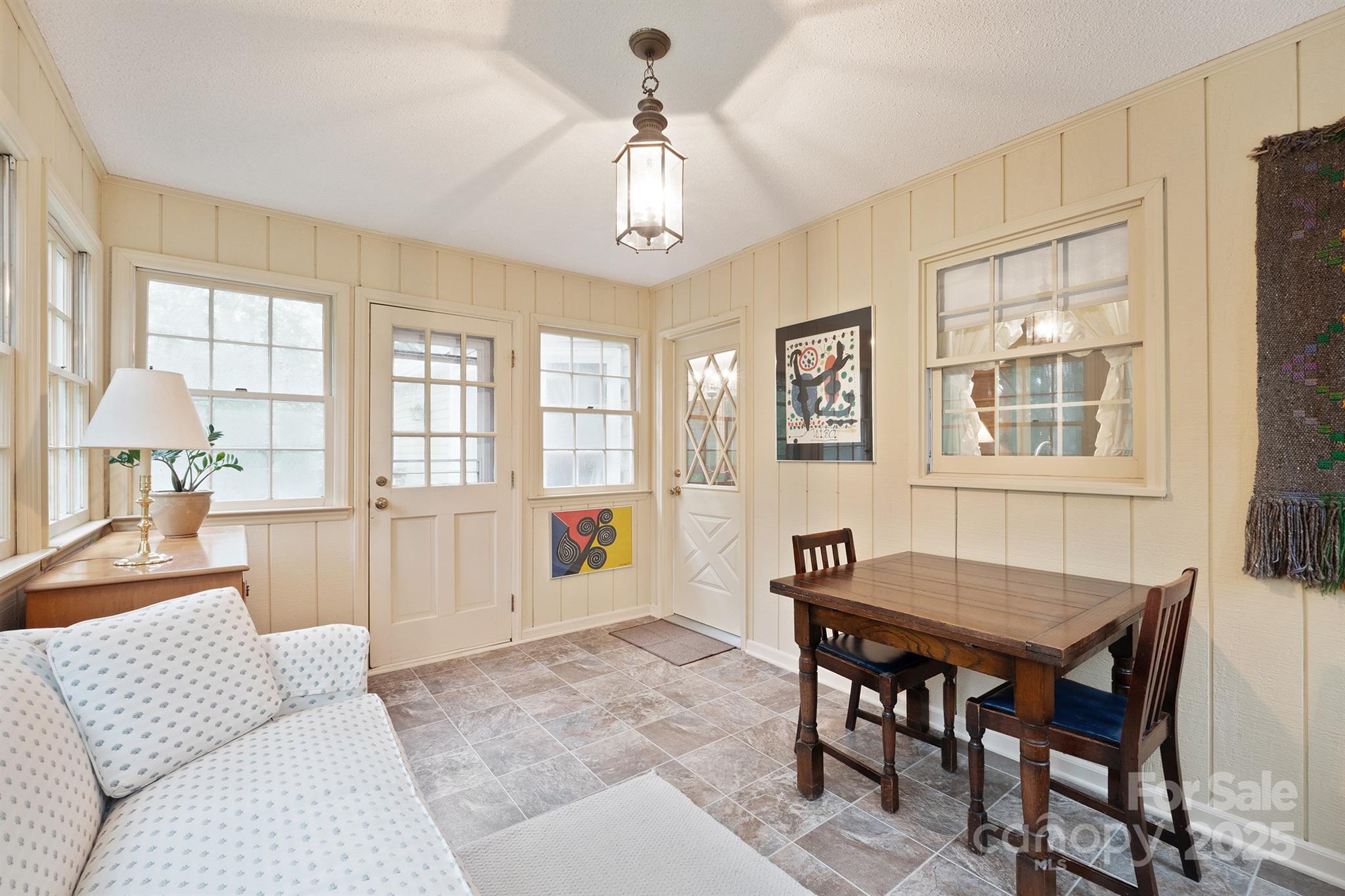 Lithia Hills - Residential