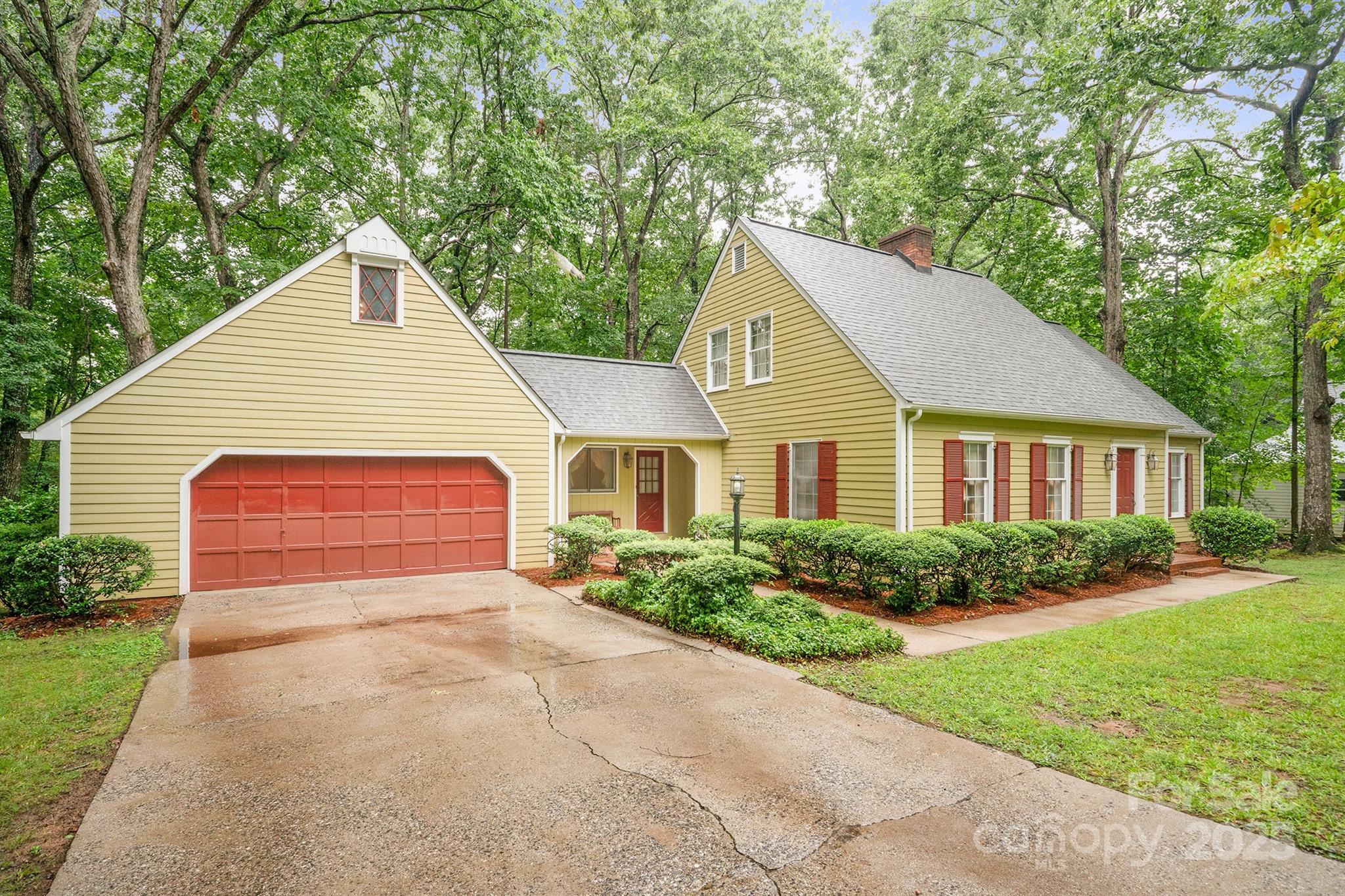 Lithia Hills - Residential