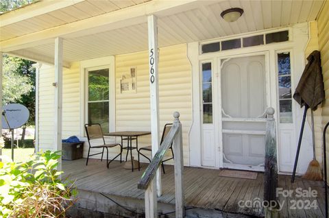 A home in Hickory Grove