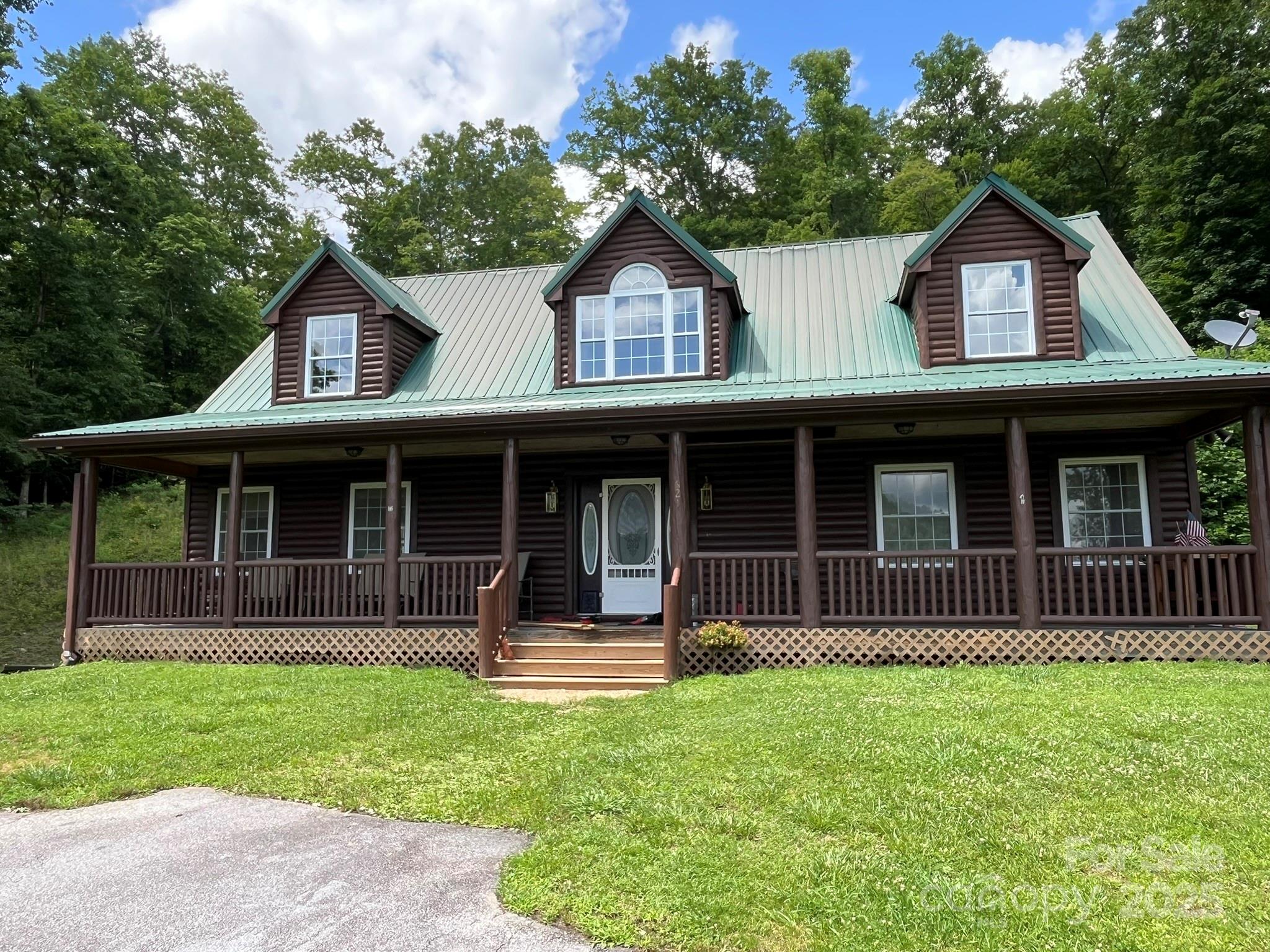 621 Cherryfield Creek