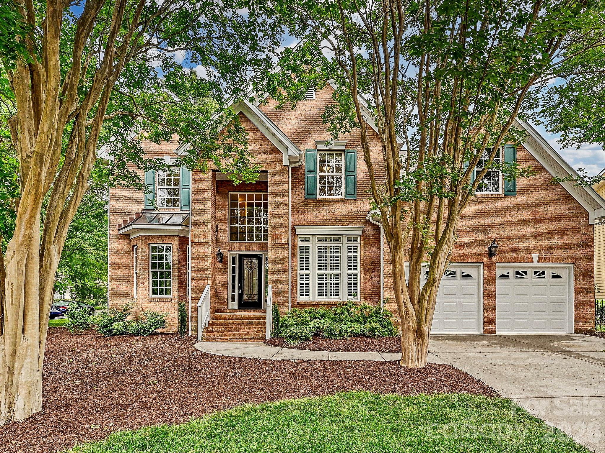 159 Shoreline Parkway