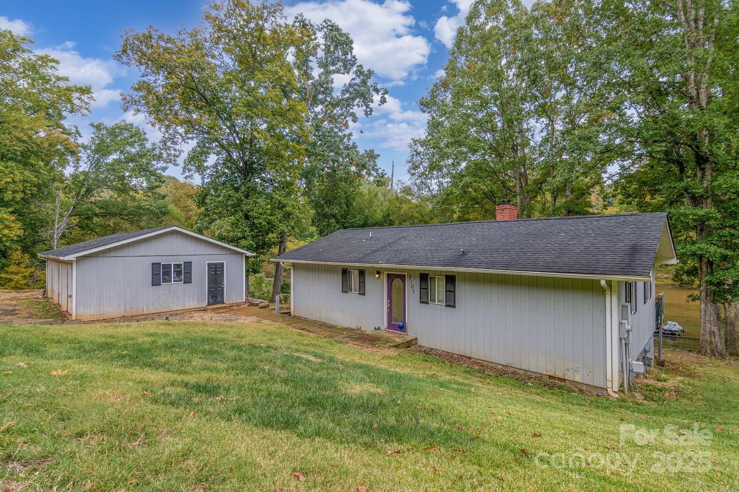 7101 Signer Road