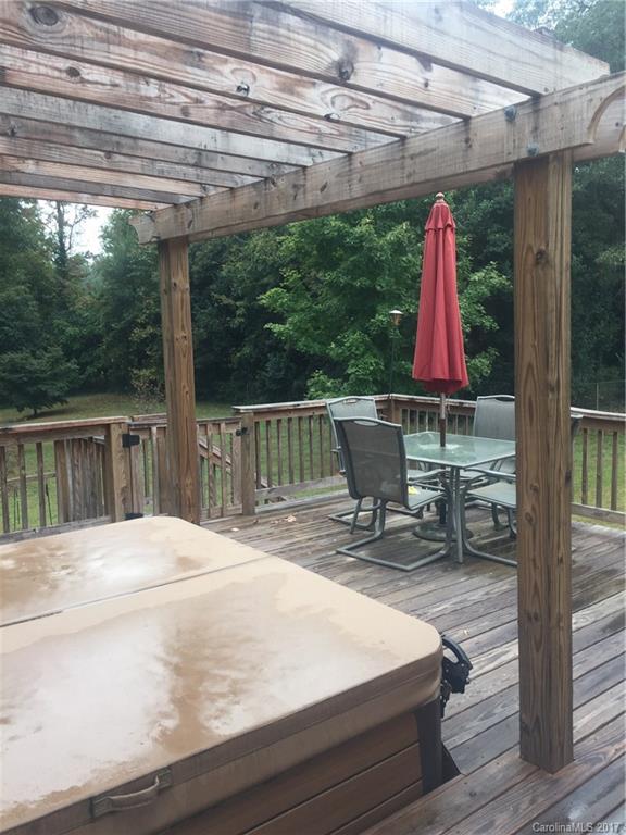 Amity Acres - Residential