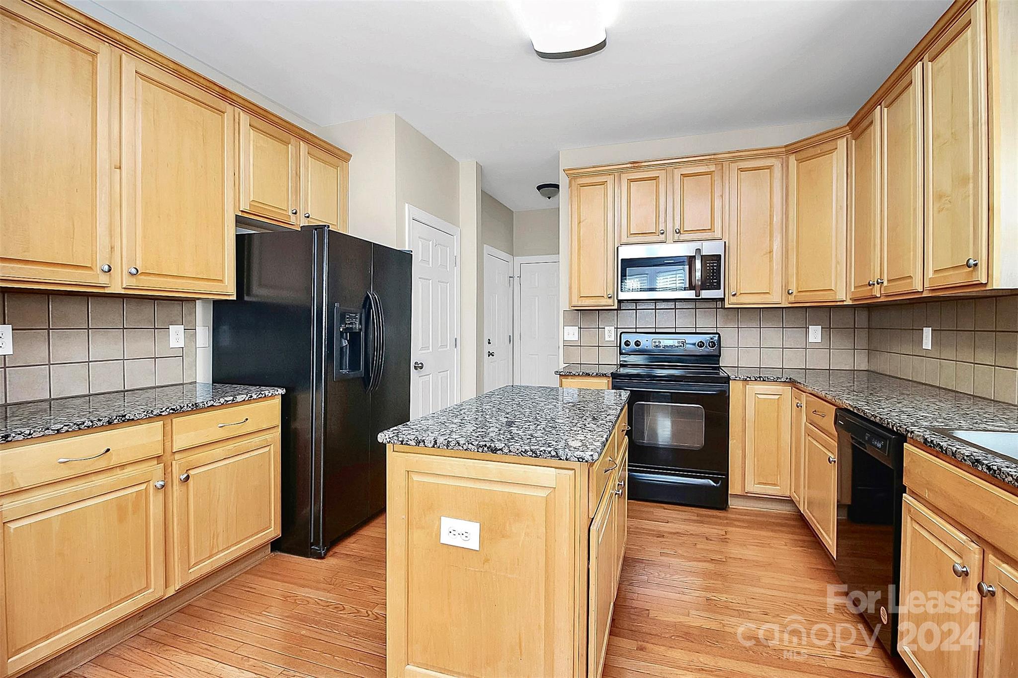 Macaulay - Residential Lease