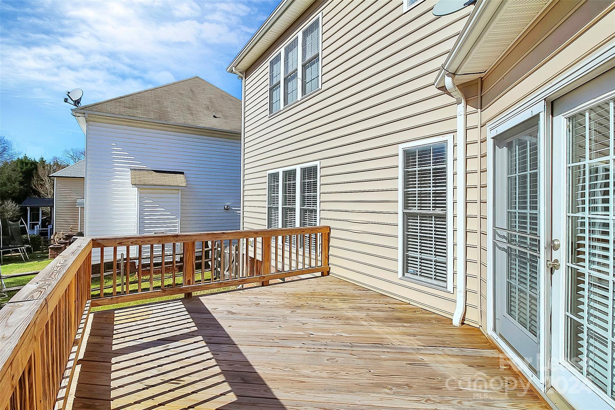 Macaulay - Residential Lease