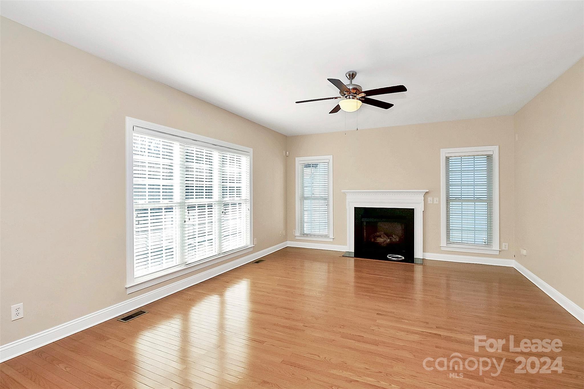 Macaulay - Residential Lease