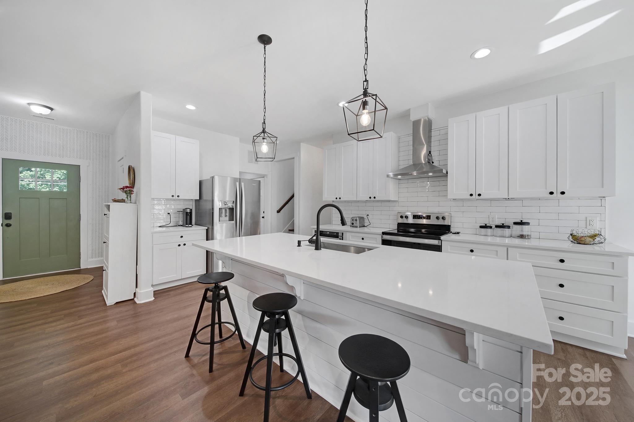 333 Anne Avenue