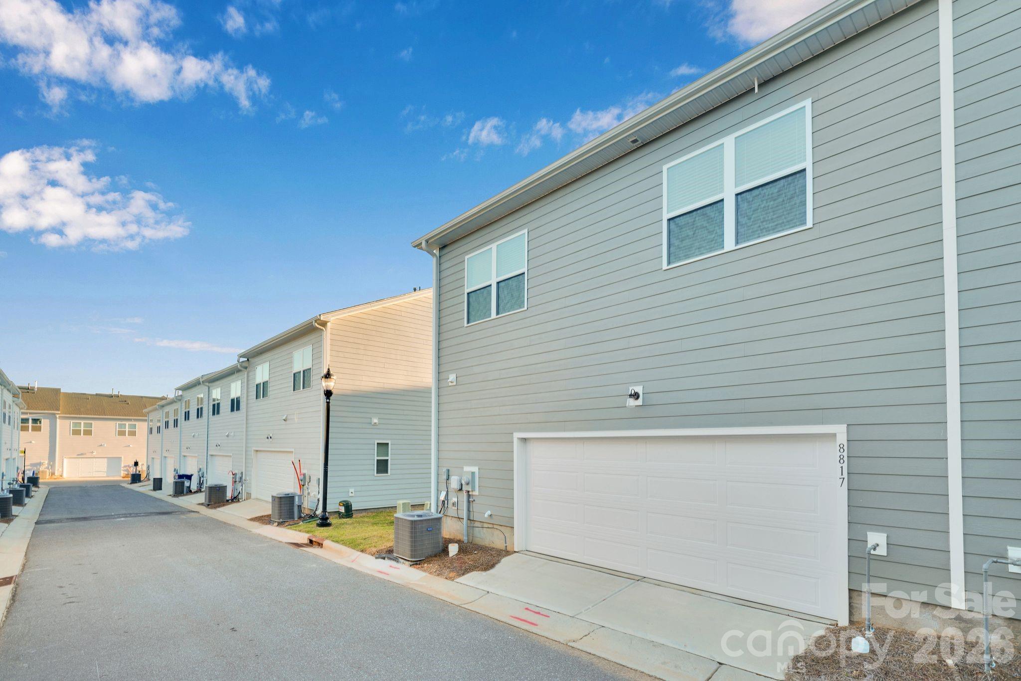 Trellis at The Commons - Residential