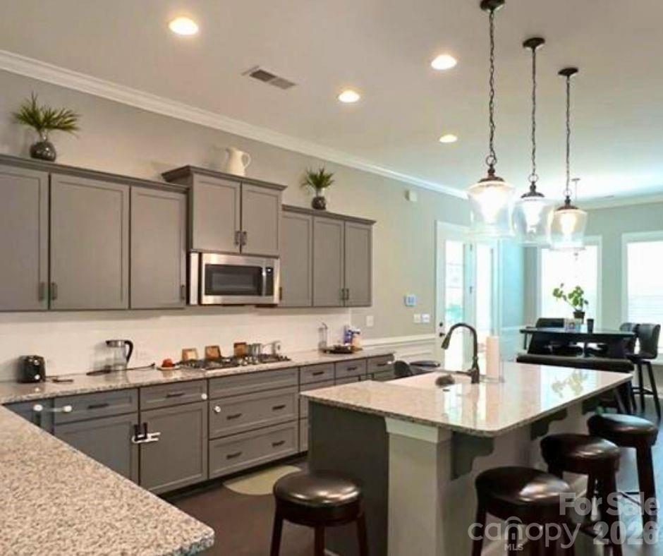 2044 Sweet William Drive