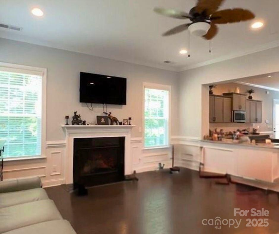 2044 Sweet William Drive