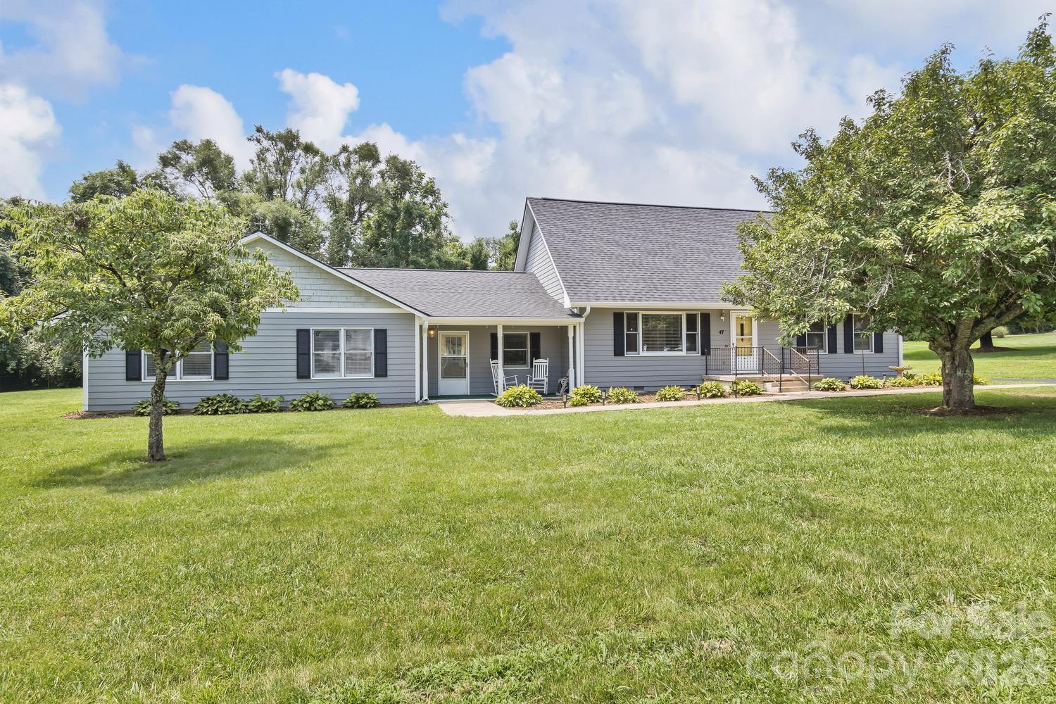 47 Cane Creek Circle