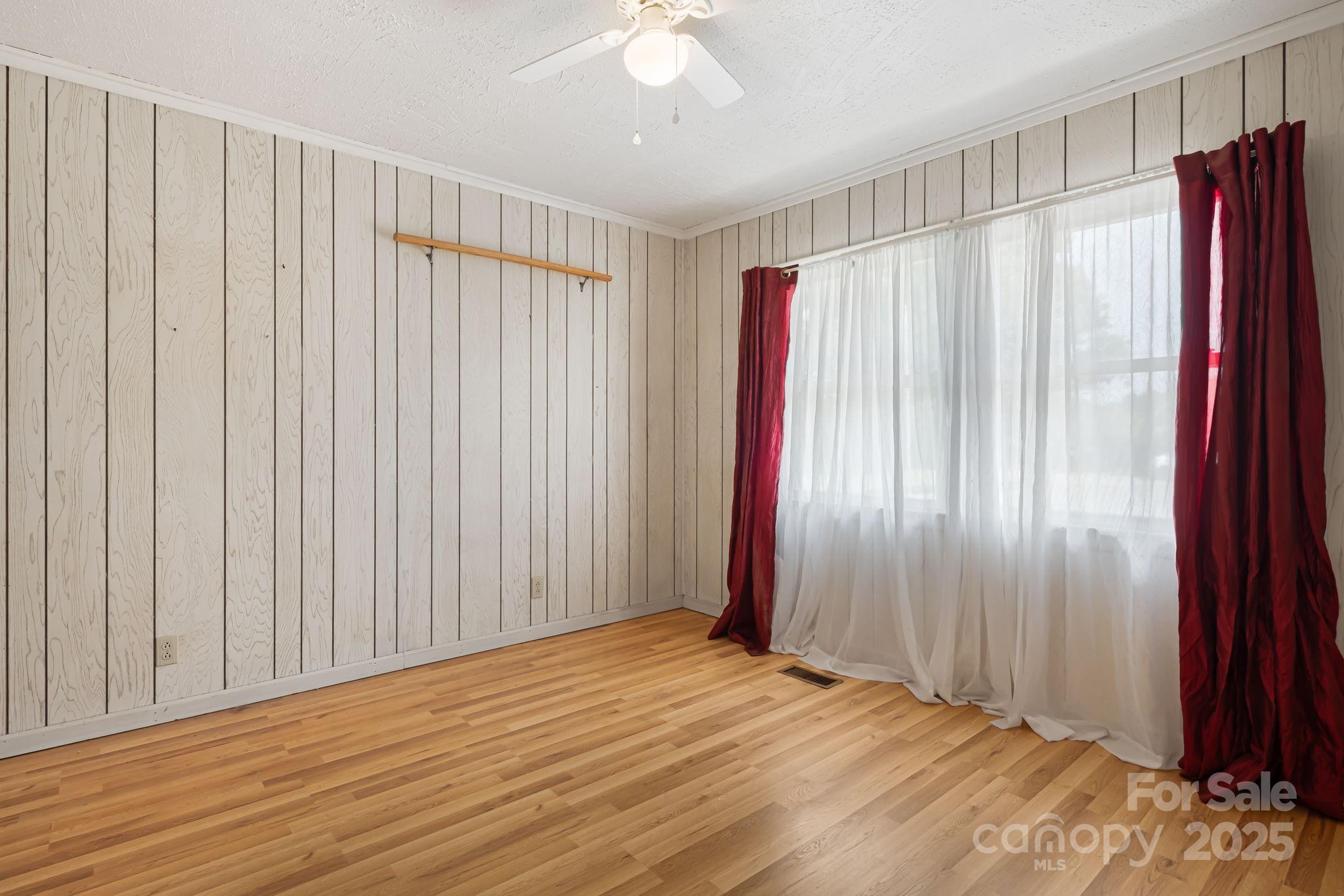 Morlin Acres - Residential