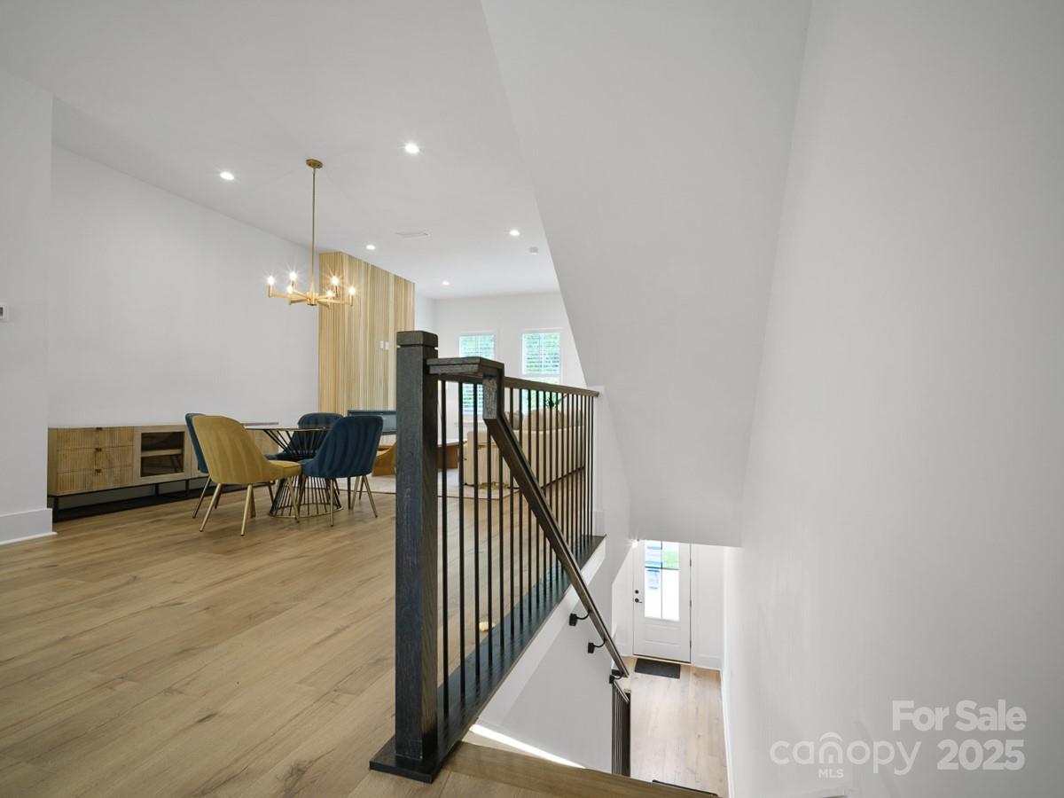 Elizabeth - Residential