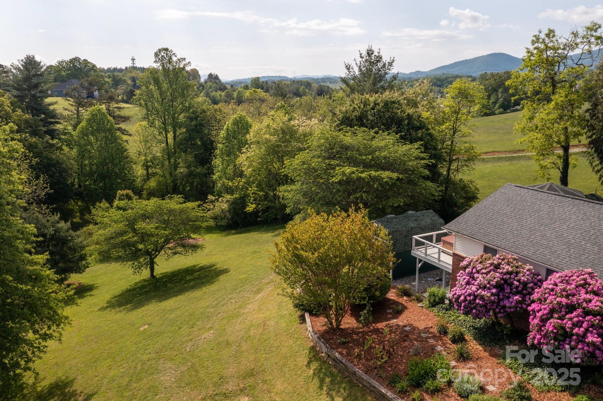 1572 Alexander Road