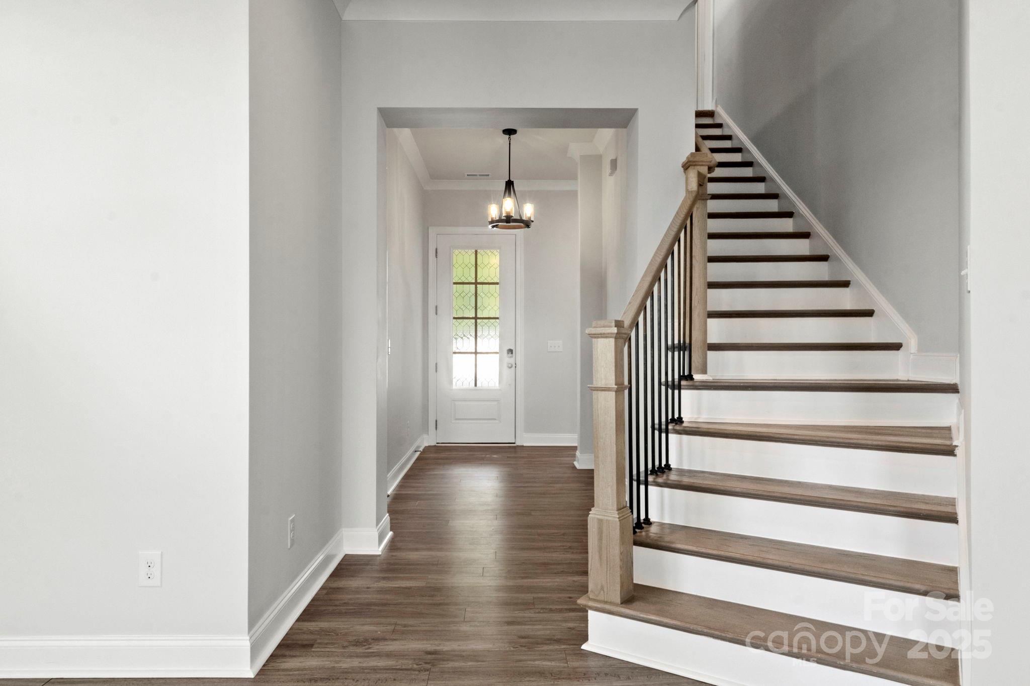 13702 Jacks Lane