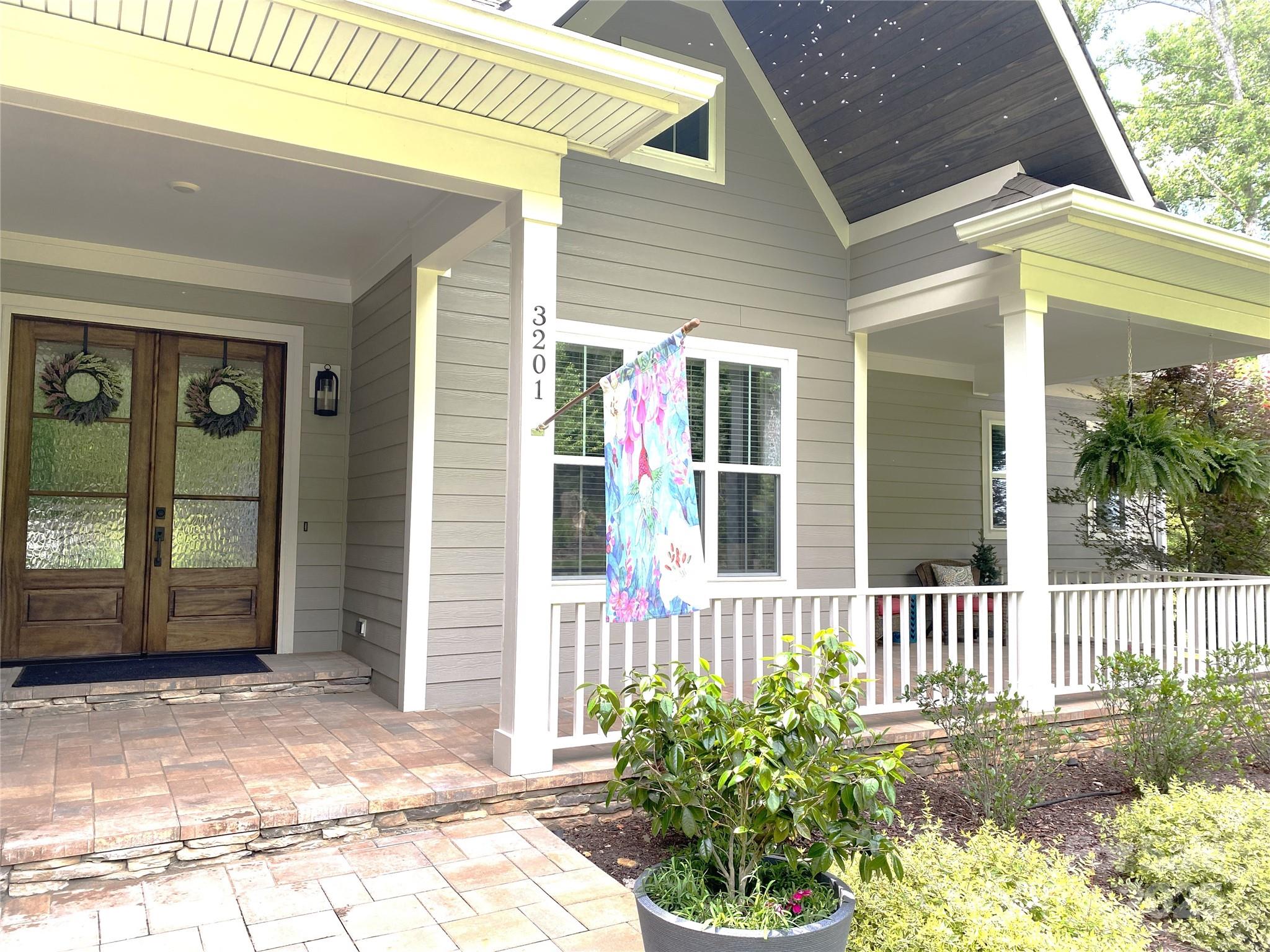 3201 Johnny Cake Lane