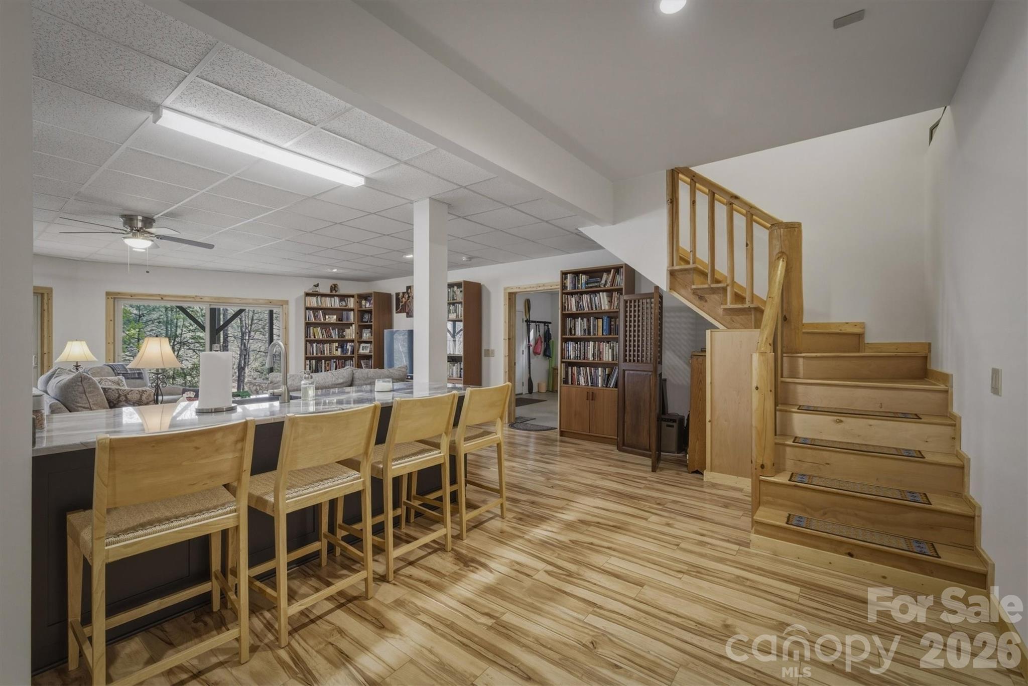 Paradise Harbor - Residential