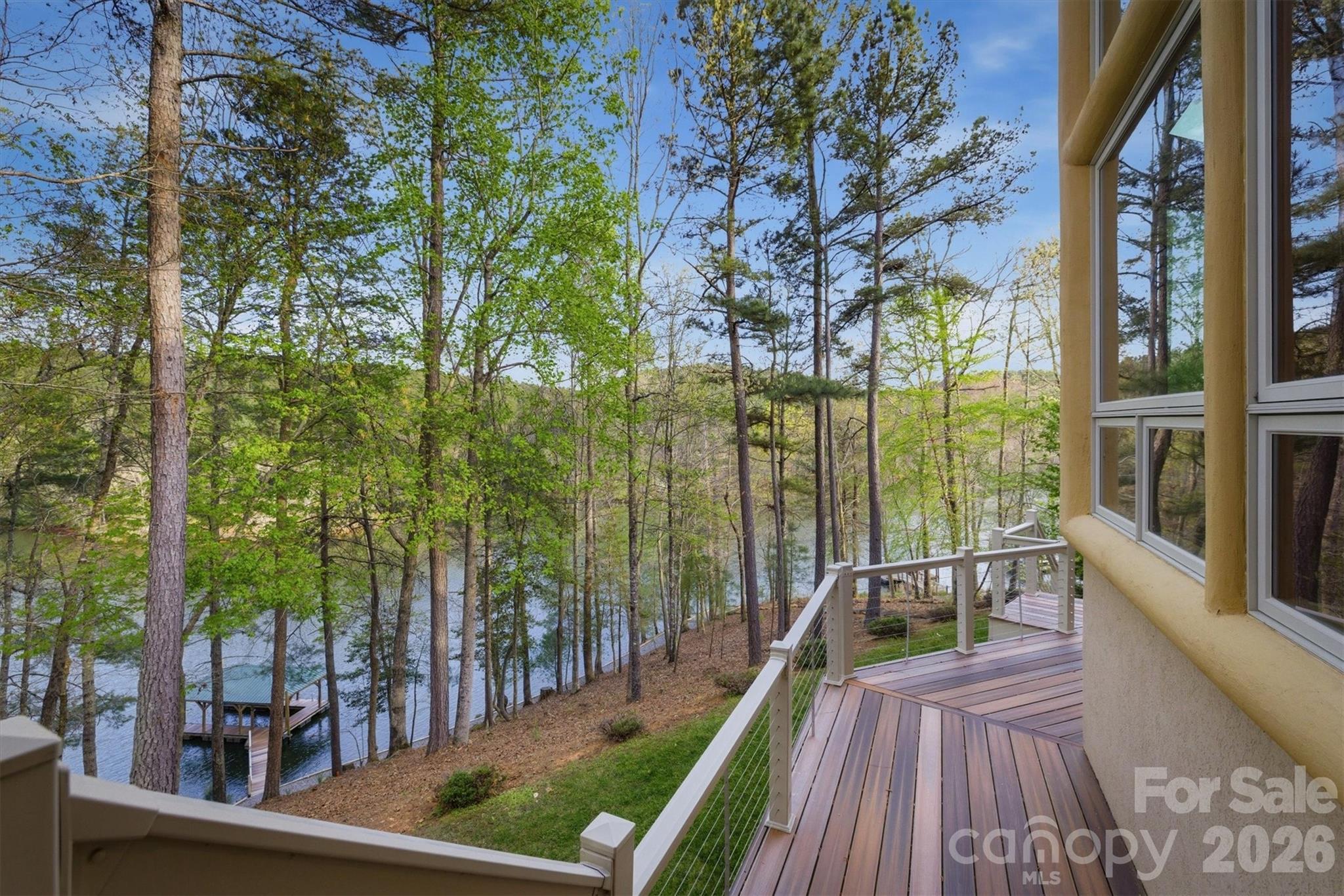 Paradise Harbor - Residential