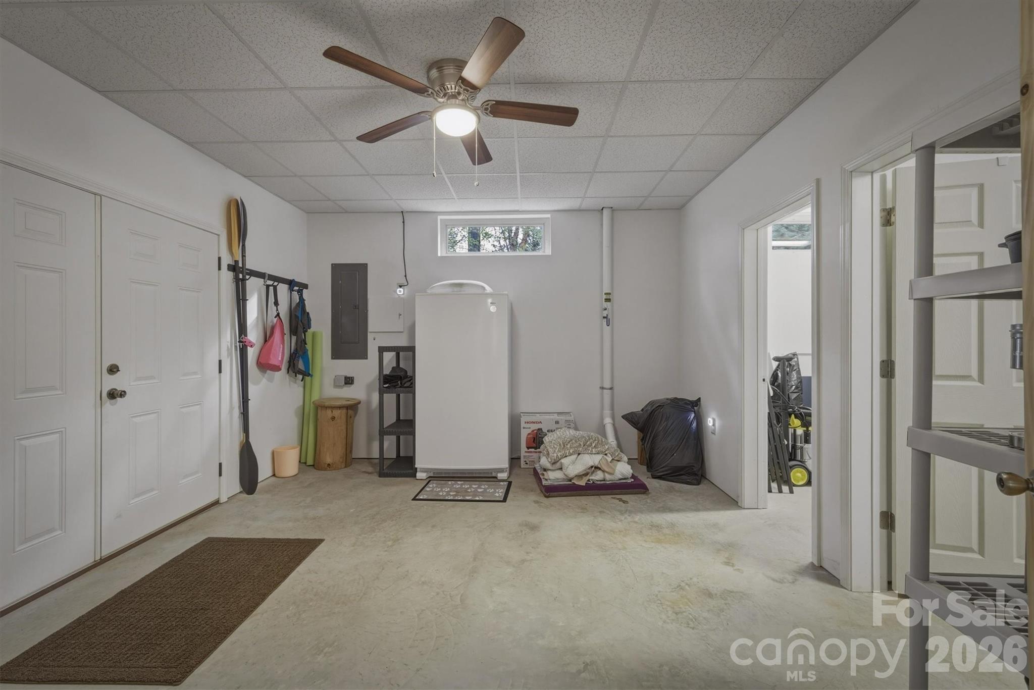 Paradise Harbor - Residential