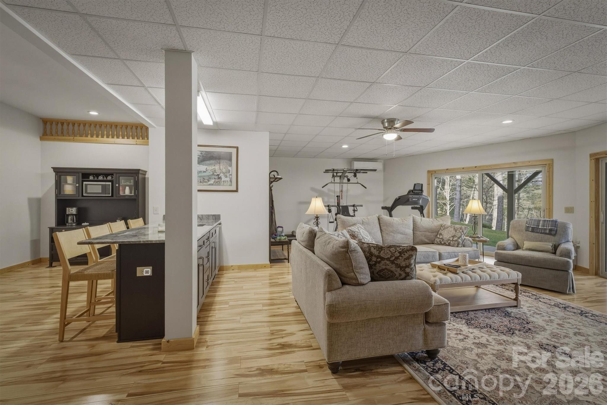 Paradise Harbor - Residential