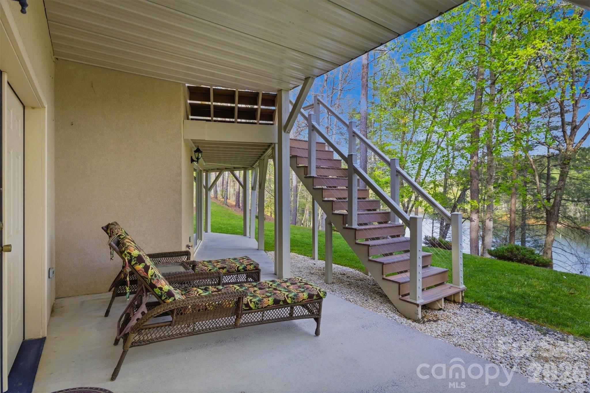 Paradise Harbor - Residential