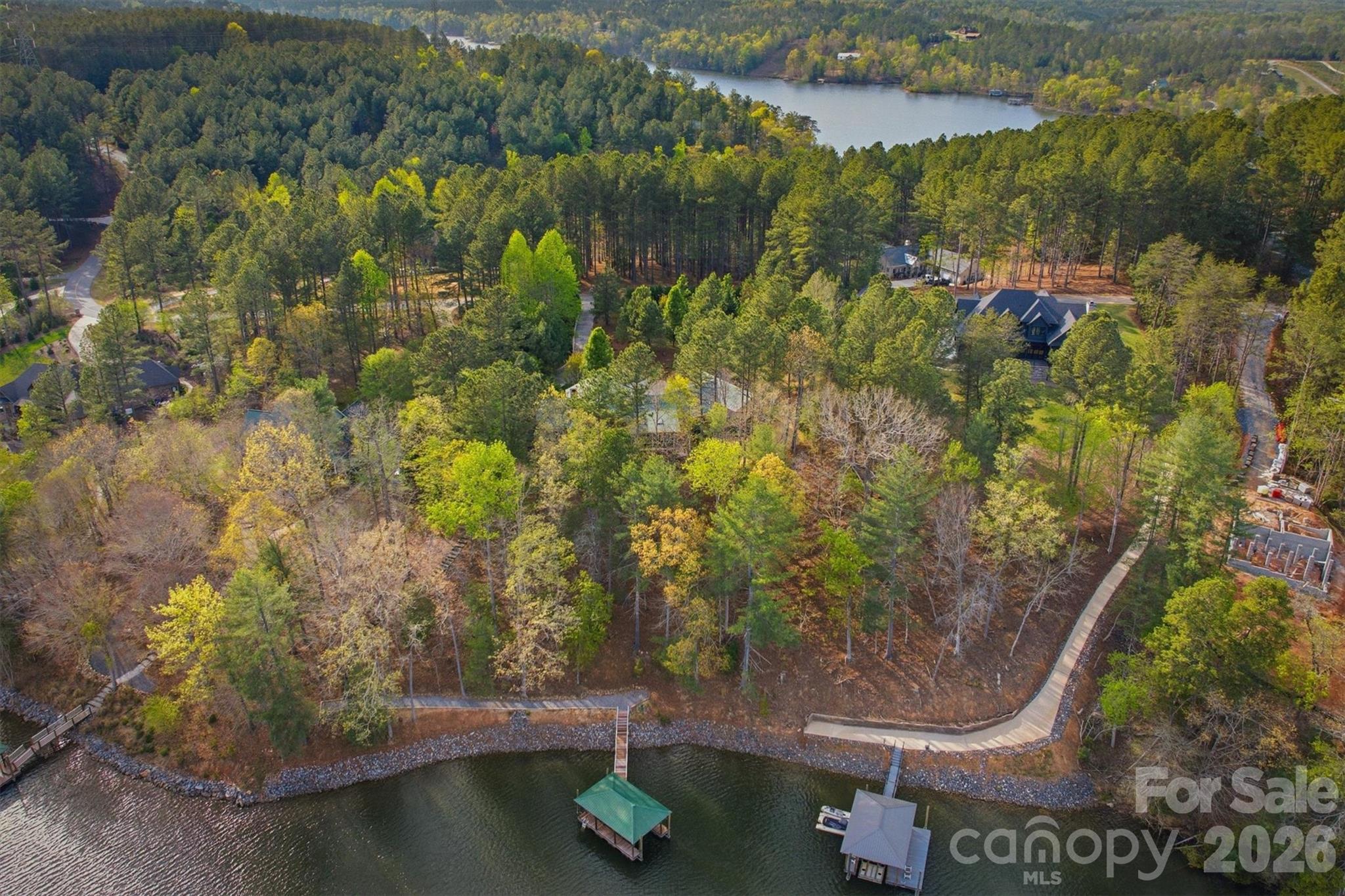 Paradise Harbor - Residential