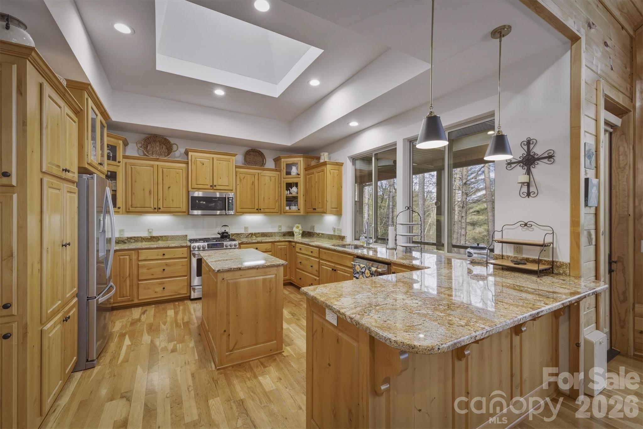 Paradise Harbor - Residential