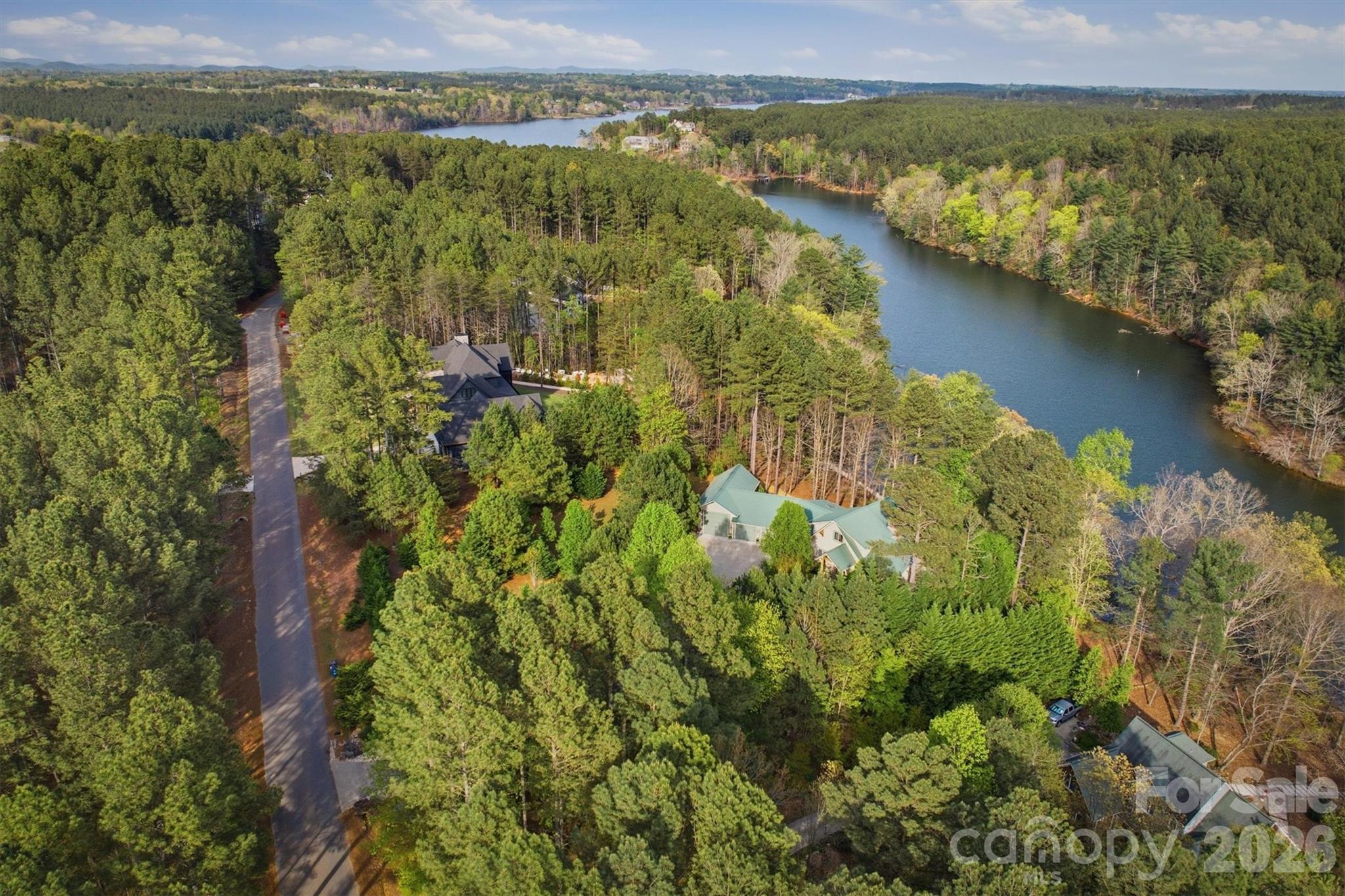 Paradise Harbor - Residential