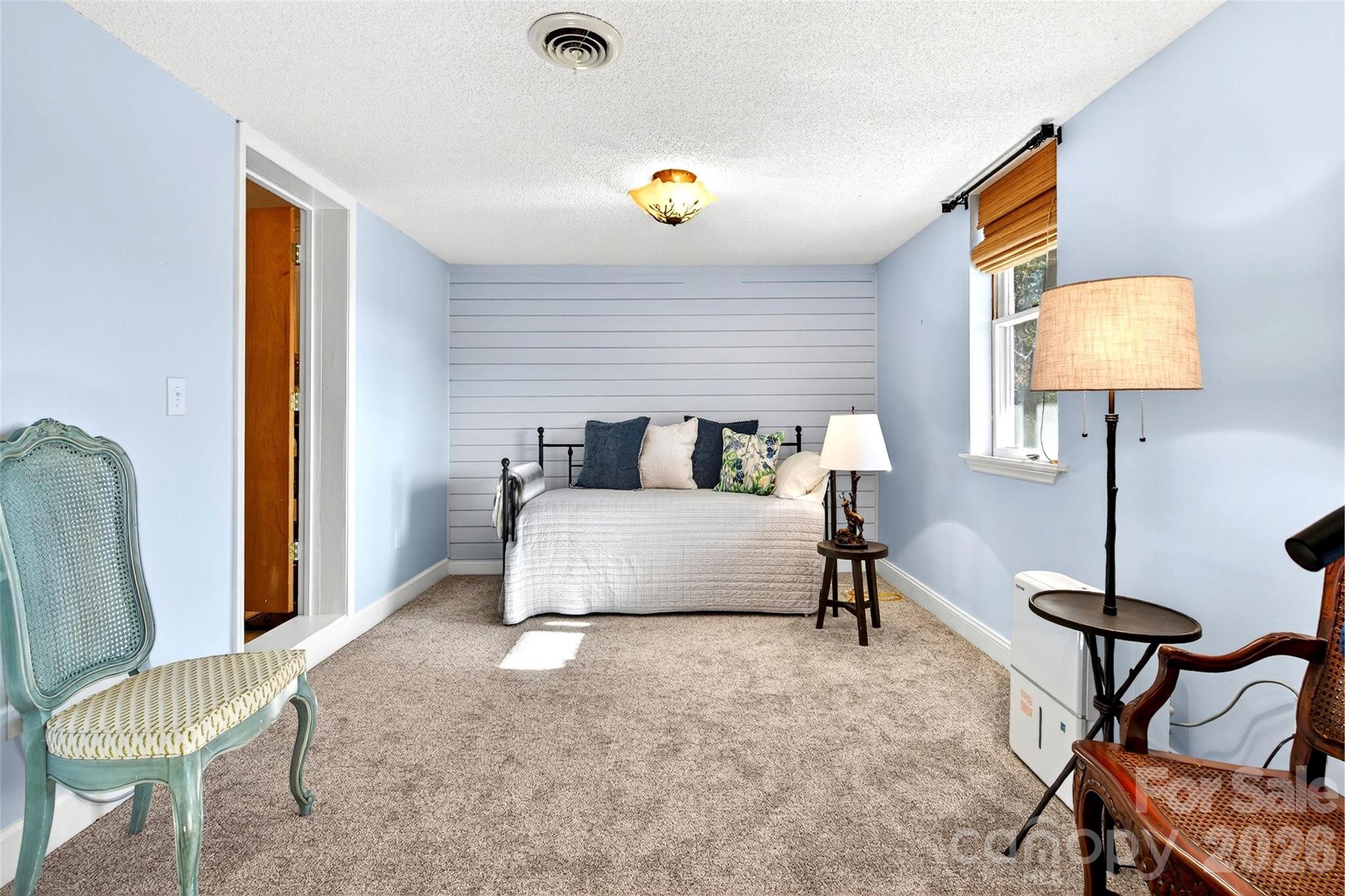 Linville Mountain Acres - Residential