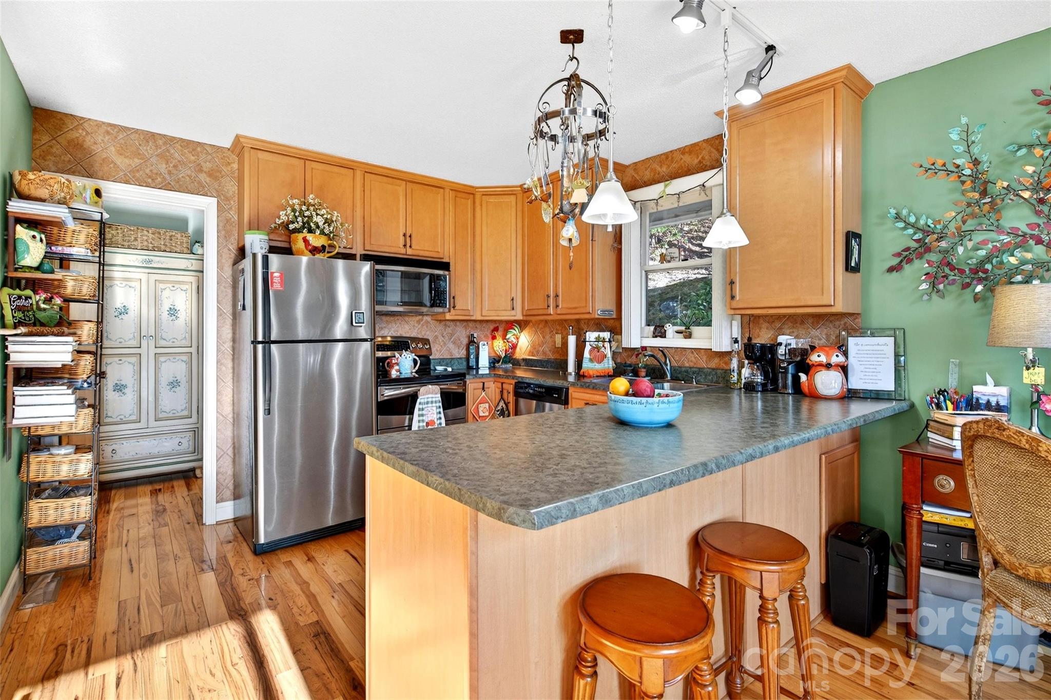 Linville Mountain Acres - Residential