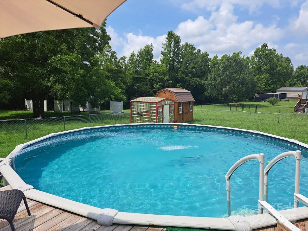 1976 McIlwain Road