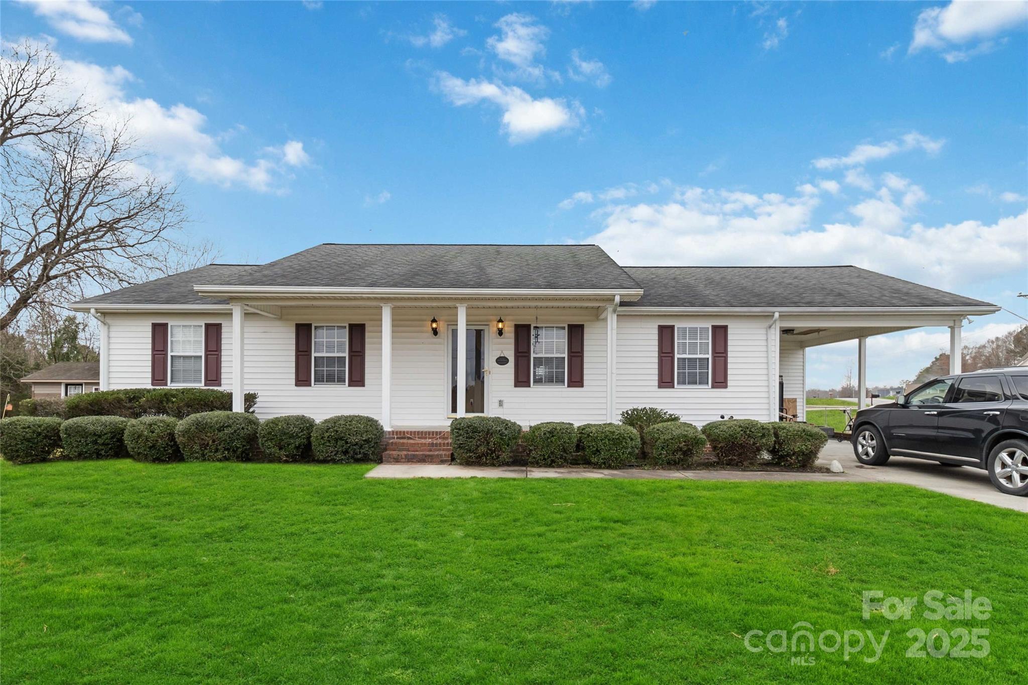 1976 McIlwain Road