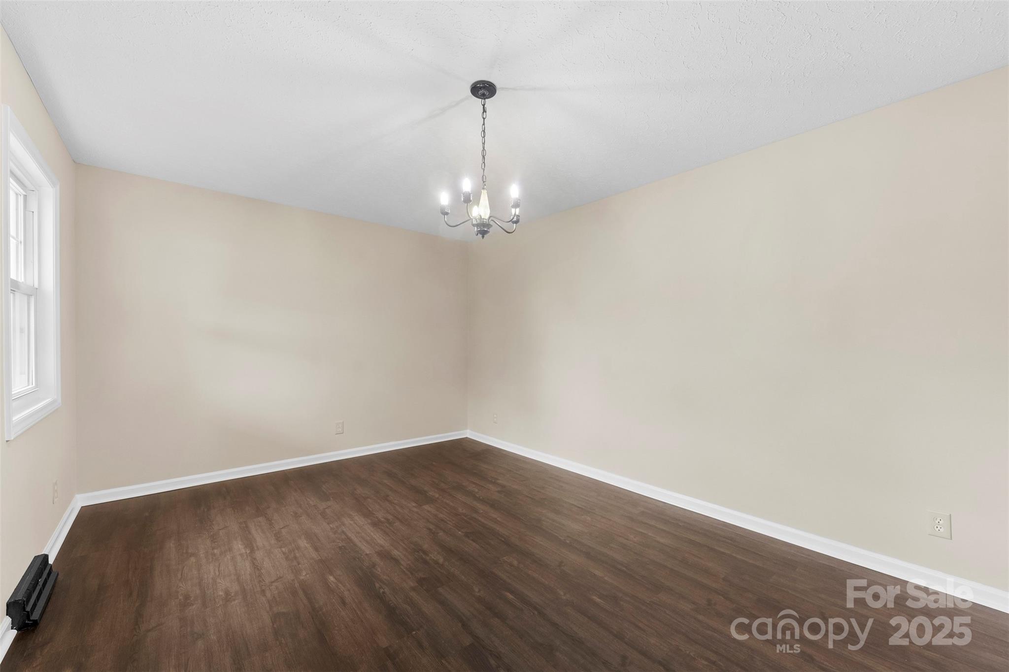 404 James Love School Road