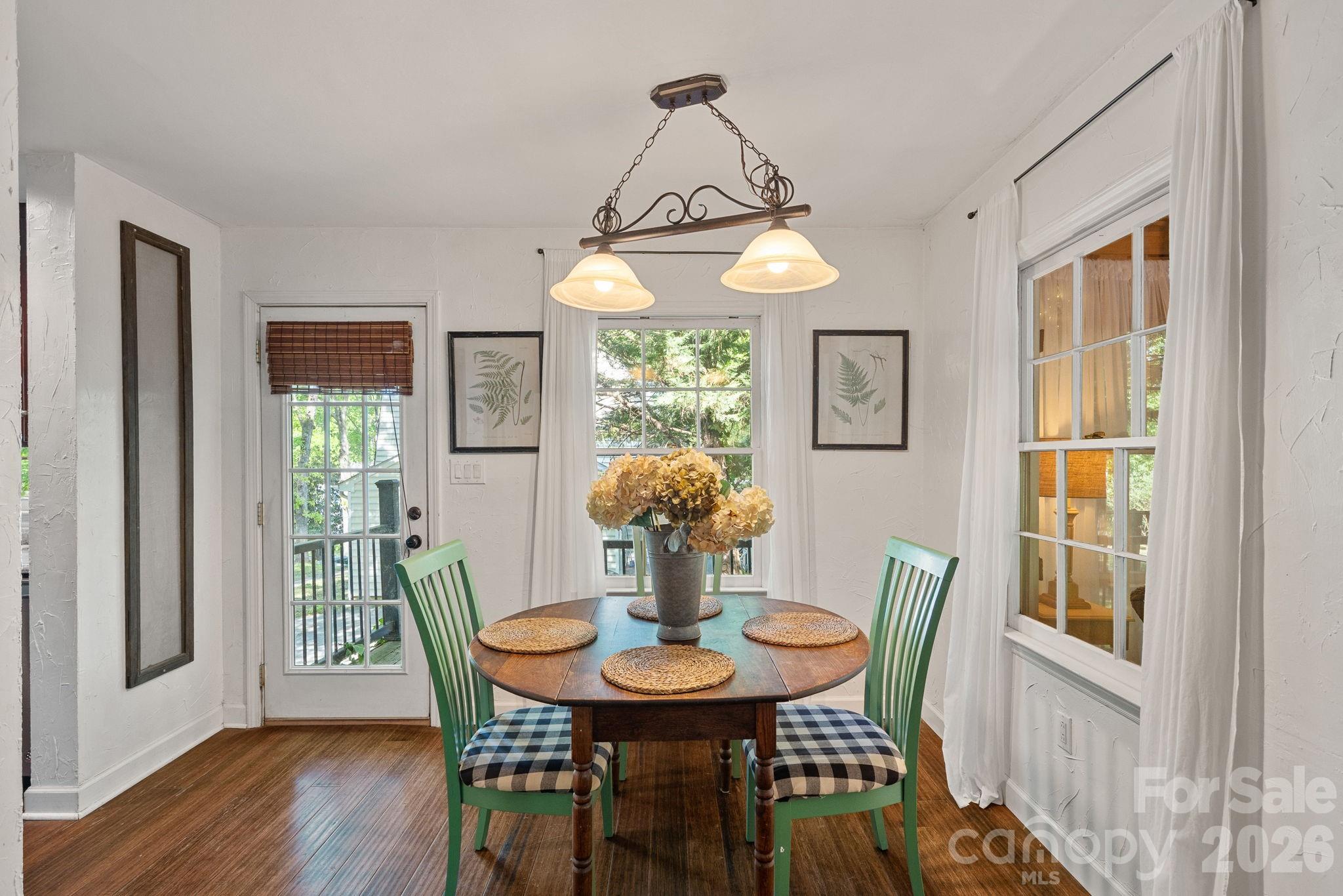 Wood Hollow - Residential