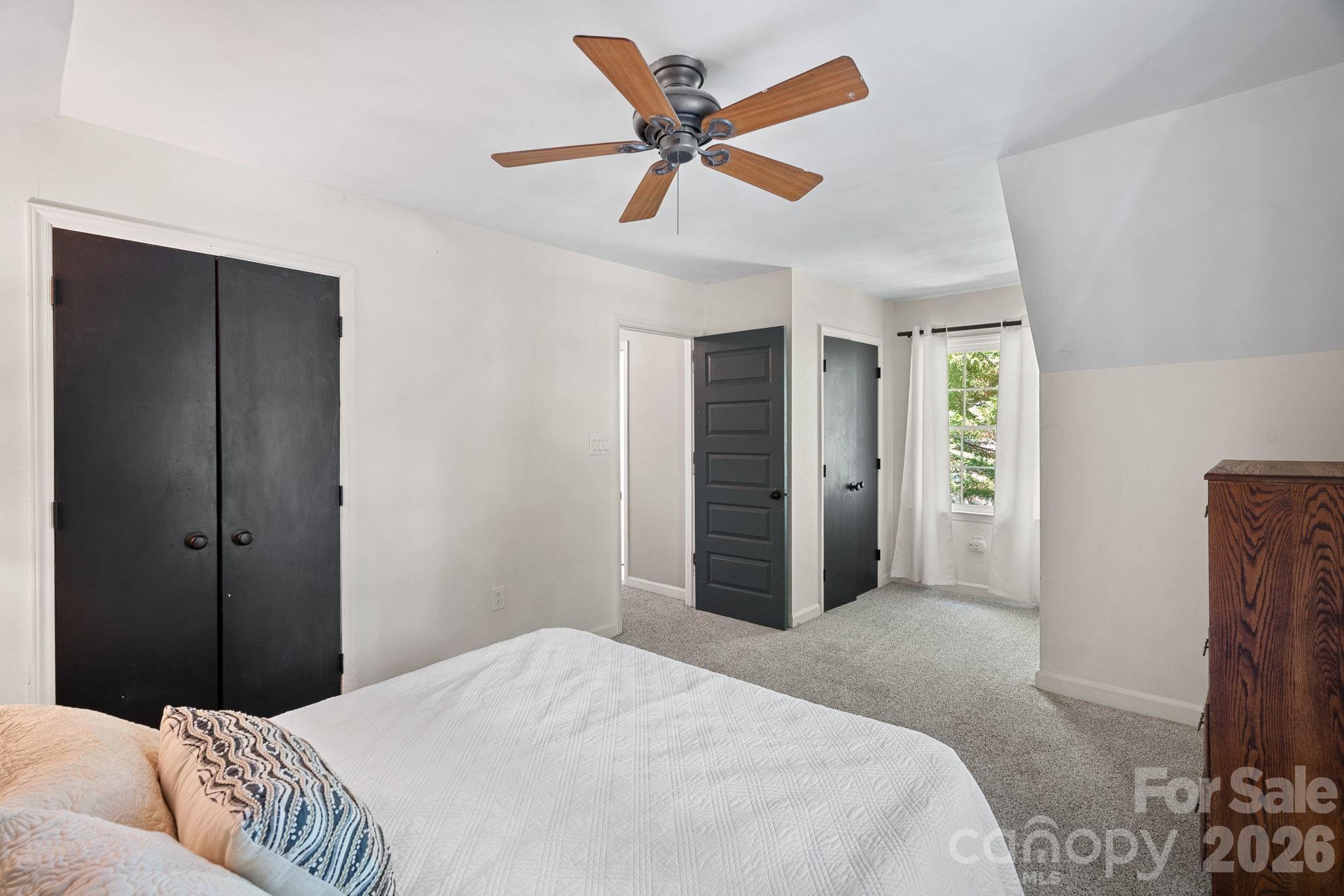 Wood Hollow - Residential