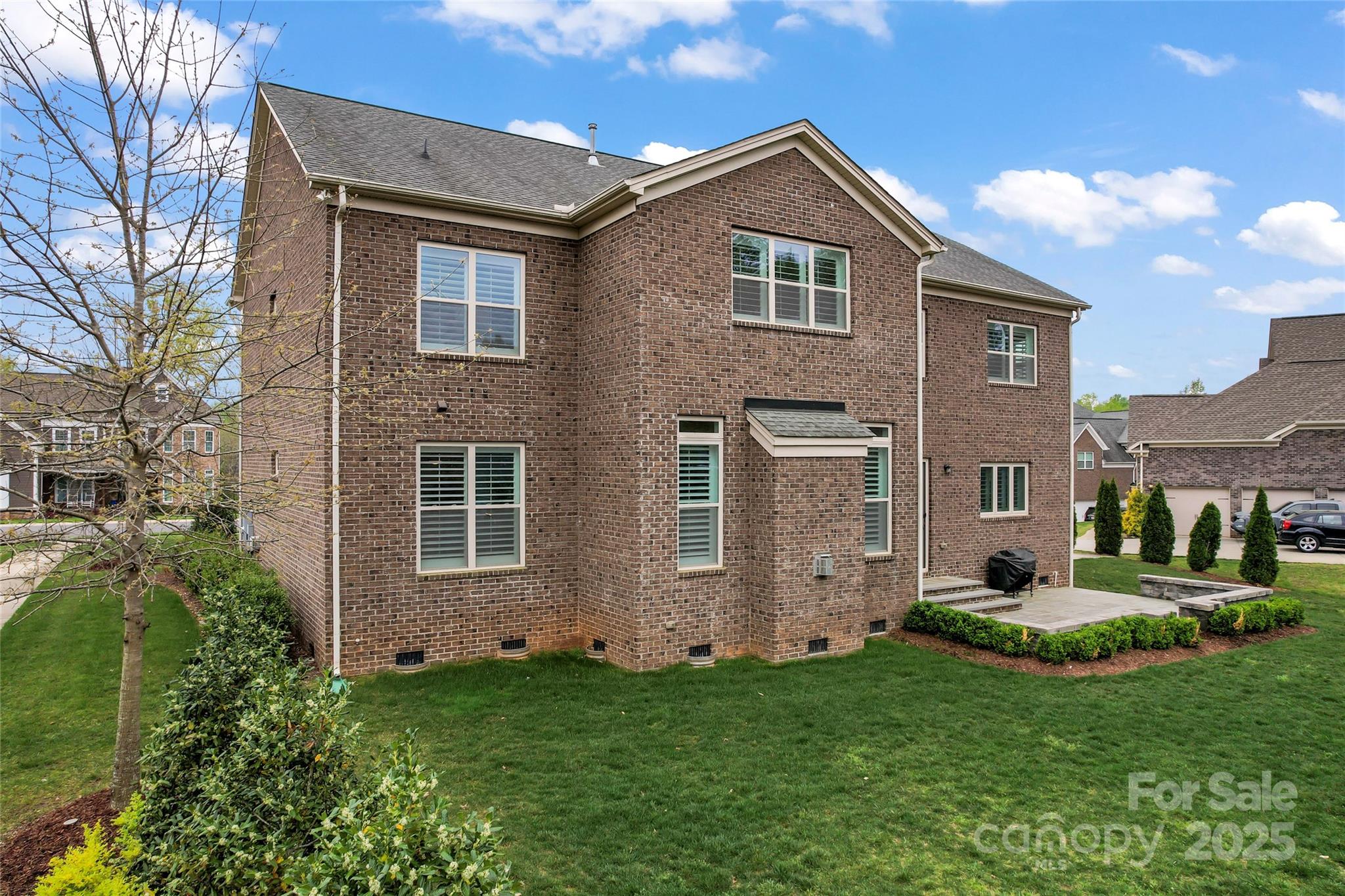 The Falls at Weddington - Residential